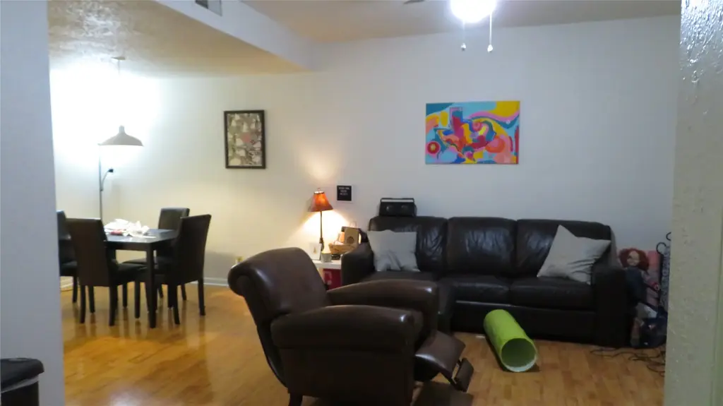 1910 Robbins Place 202, Austin