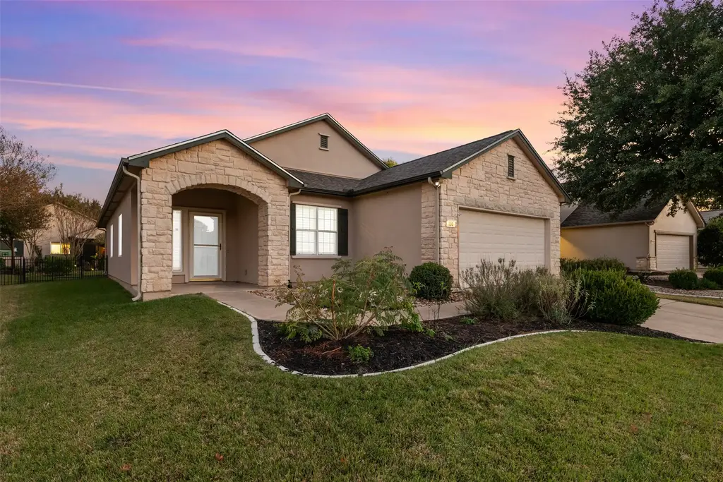 105 Lubbock Drive, Georgetown