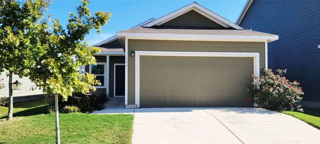 307 Bass Drive, Bastrop