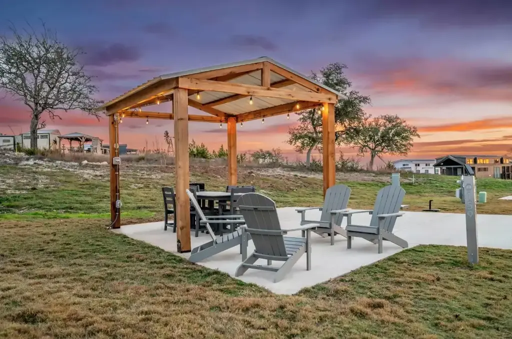 5386 Ranch Road 1376 Road 159, Fredericksburg