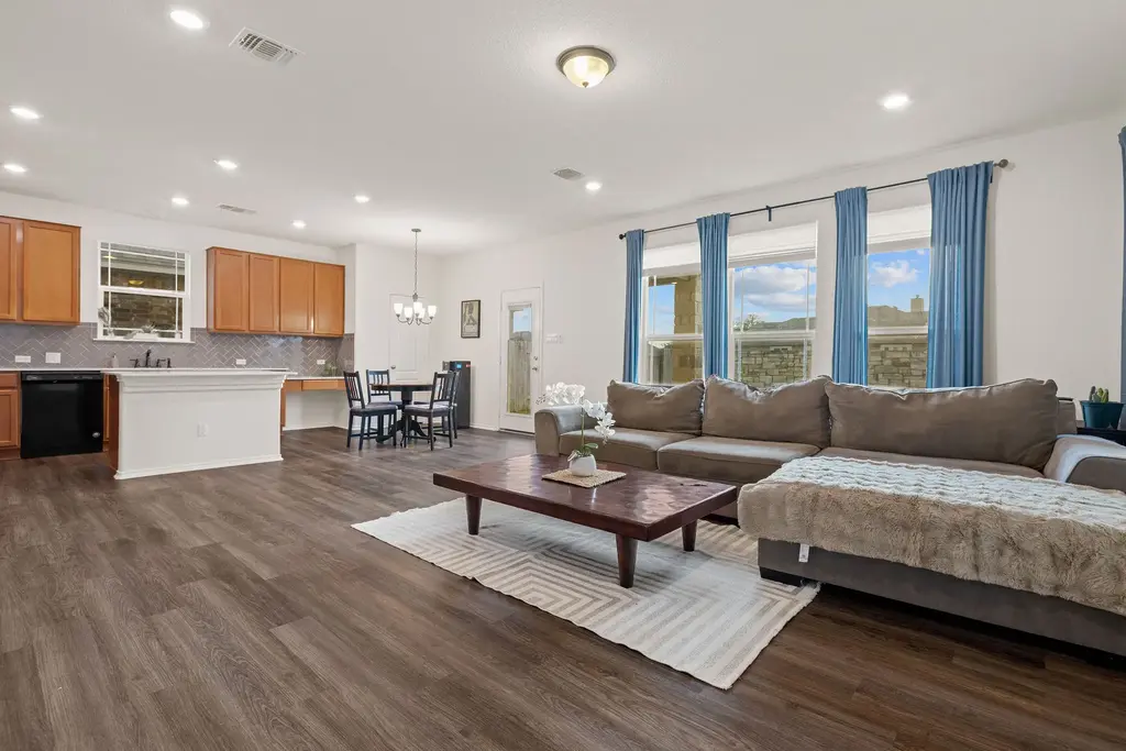 209 Sage Derby Drive, Hutto