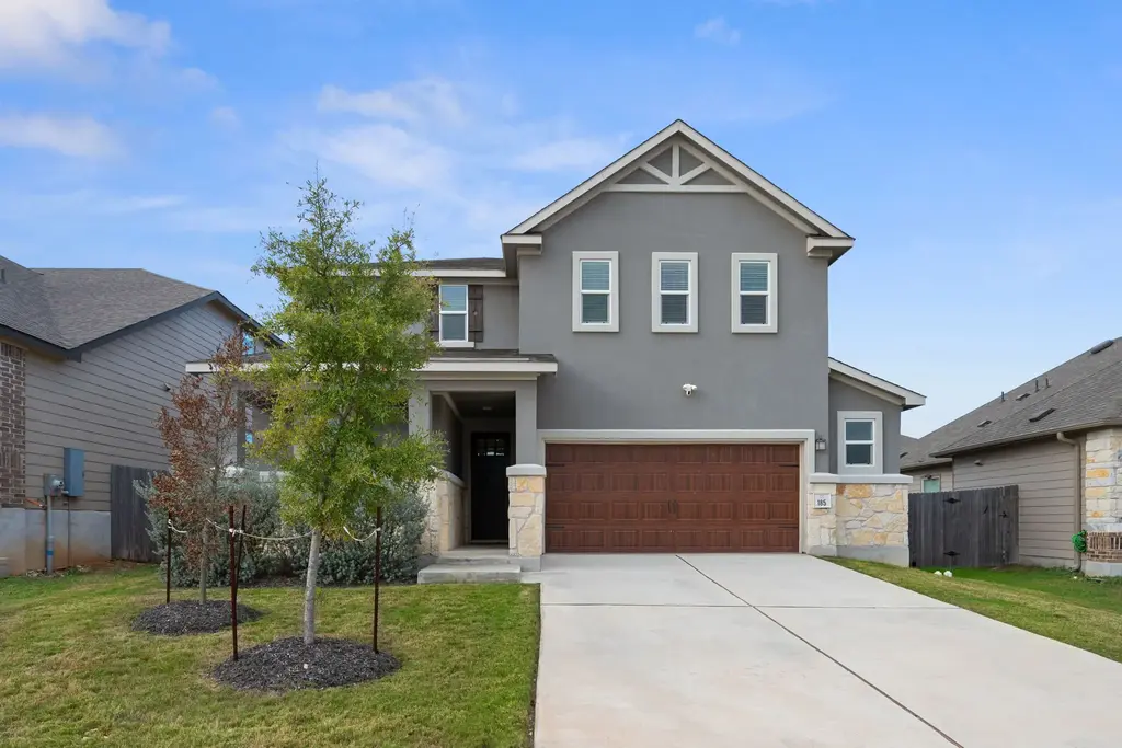 185 Six Shooter Drive, Kyle