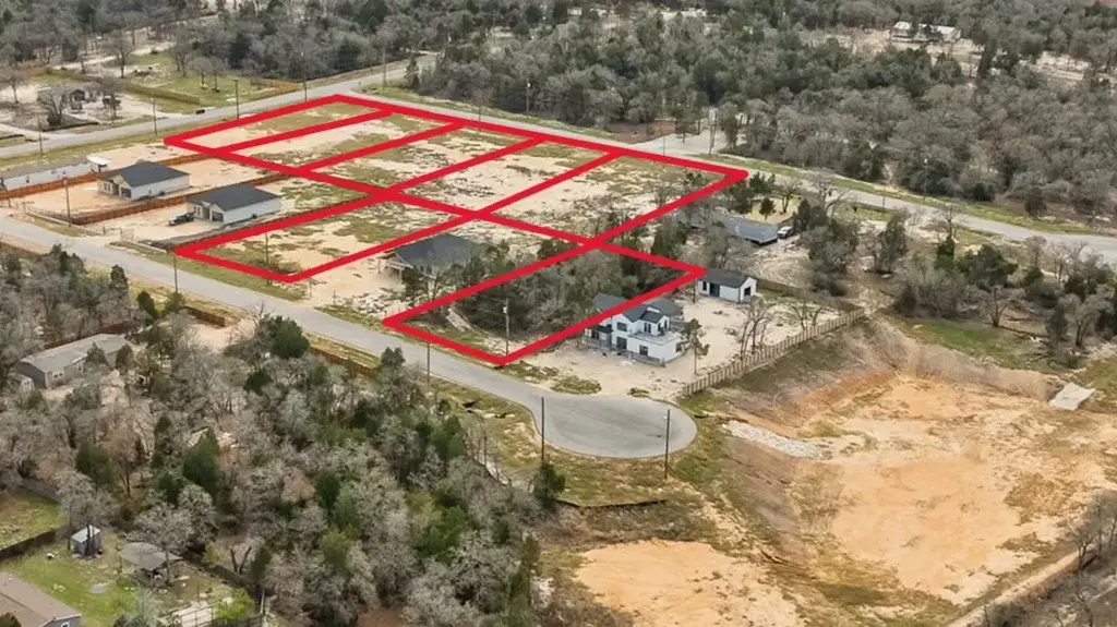 131 Los Robles Road, Elgin