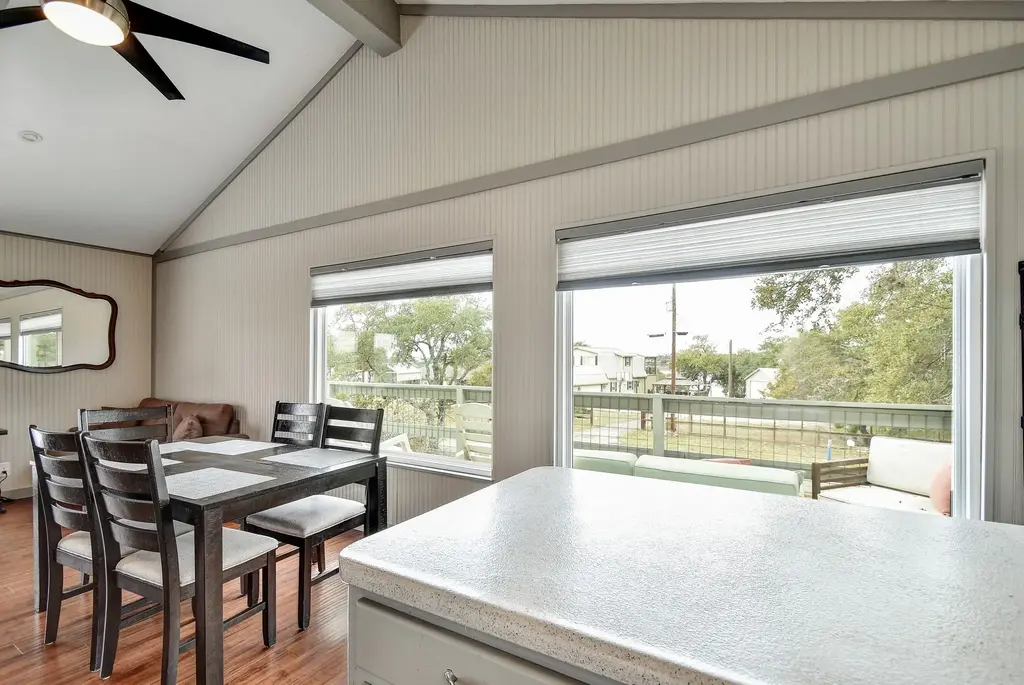 2591 Lakeshore Drive, Canyon Lake
