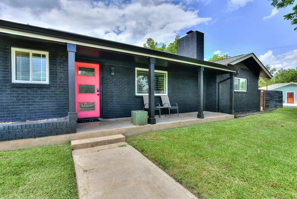1407 E 19 Street, Georgetown