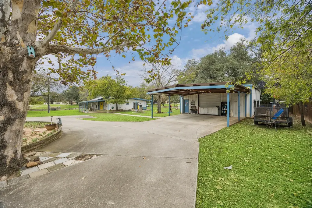 3502 1869 Ranch, Liberty Hill