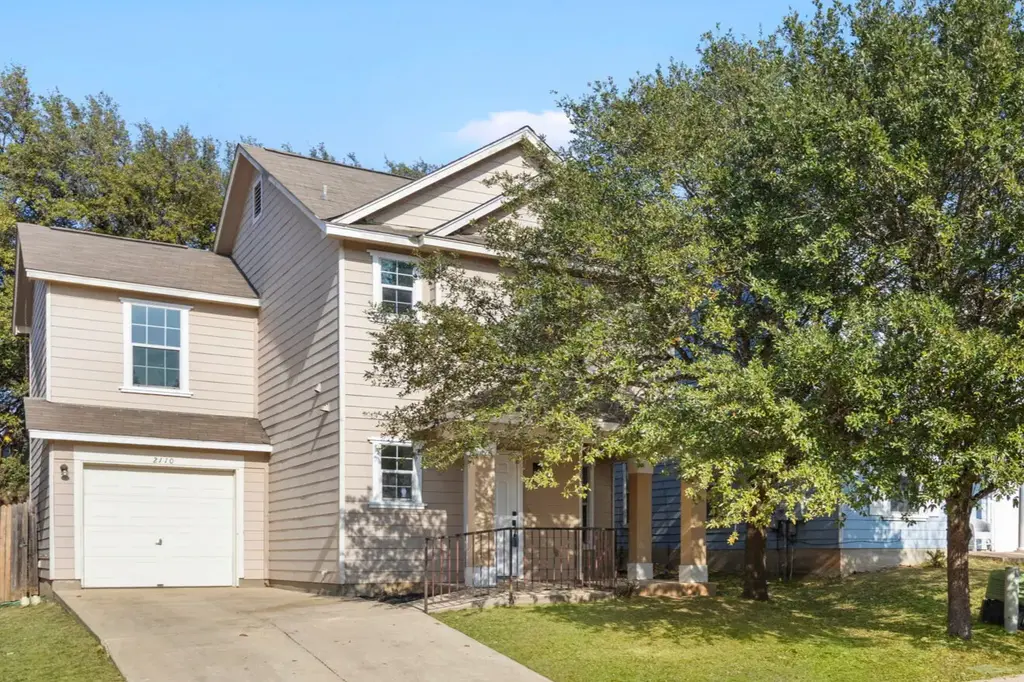 2110 Nogales Trail, Austin