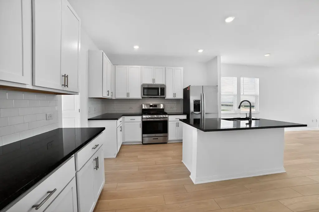 5900 Swedish Farms Terrace, Del Valle