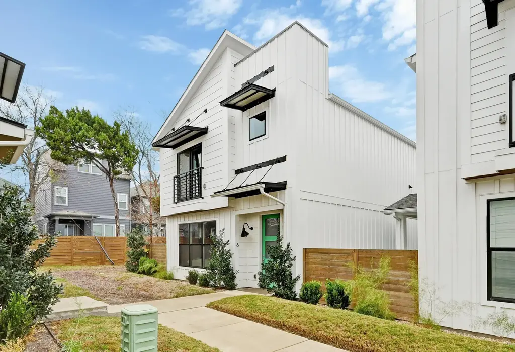 7601 Cooper Lane 6, Austin