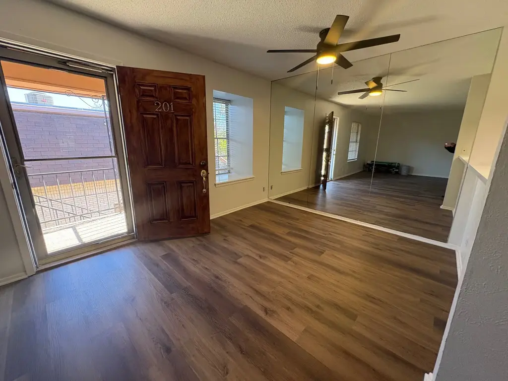 7801 Shoal Creek Boulevard 201, Austin