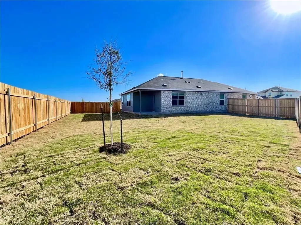 126 Canley Loop, Hutto