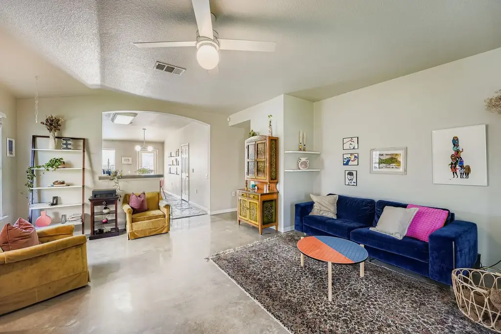 5201 Park At Woodlands Drive, Austin