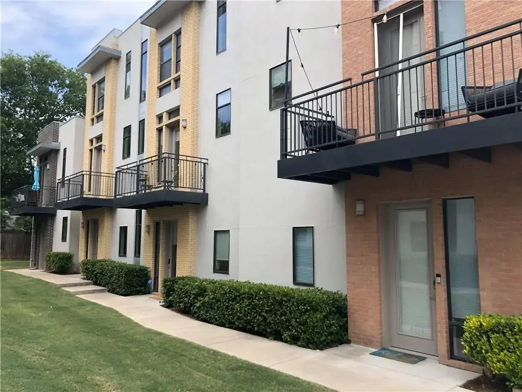 6000 S Congress Avenue 404, Austin