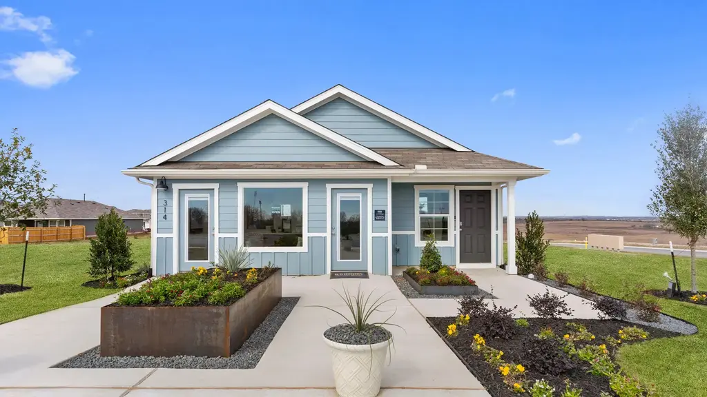 170 Schuenemann Way, Uhland