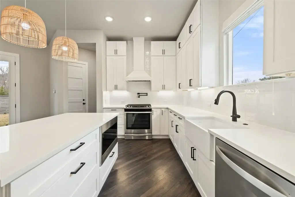 18200 Fair Lane, Jonestown