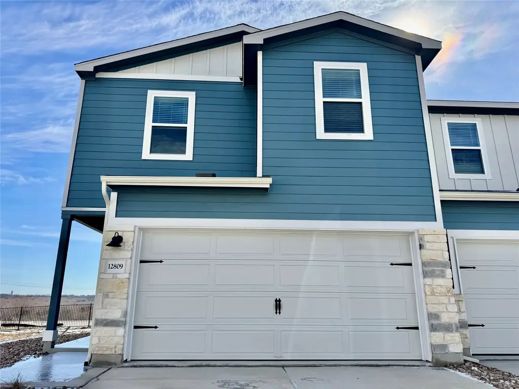 12809 Summer Village Drive, Buda