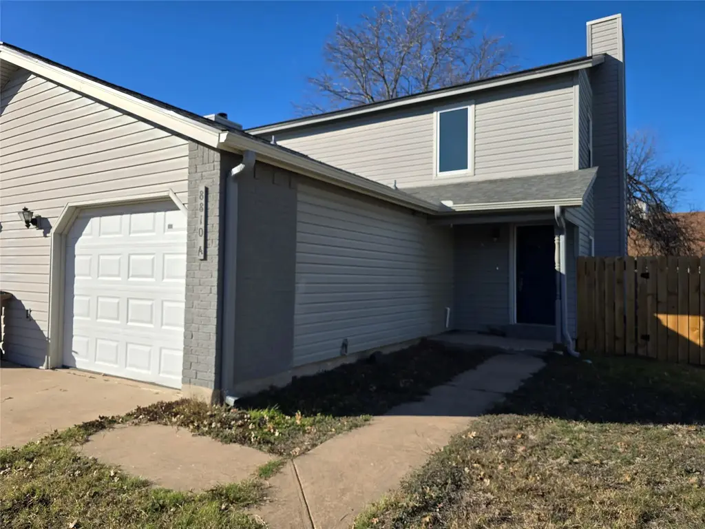 8810 Springmail Circle Circle A, Austin
