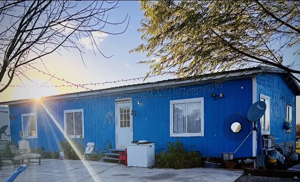 290 Pebblestone Road, Dale