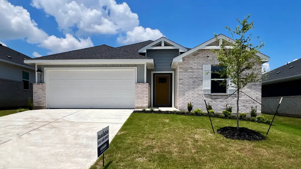 212 Rock Springs Drive, Marble Falls