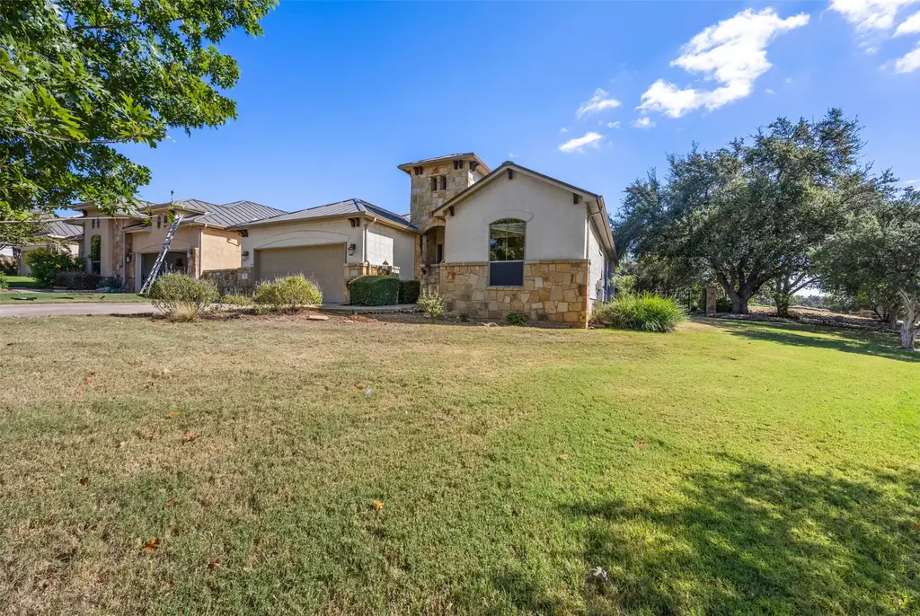 93 Lachite, Horseshoe Bay