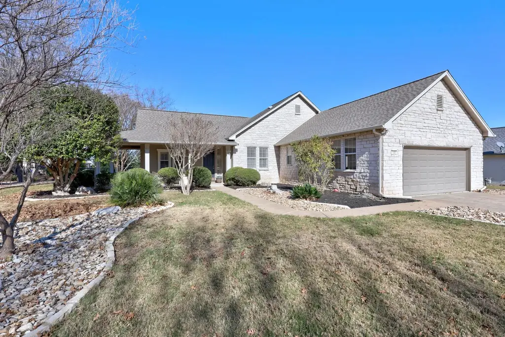 105 Lariat Drive Drive, Georgetown