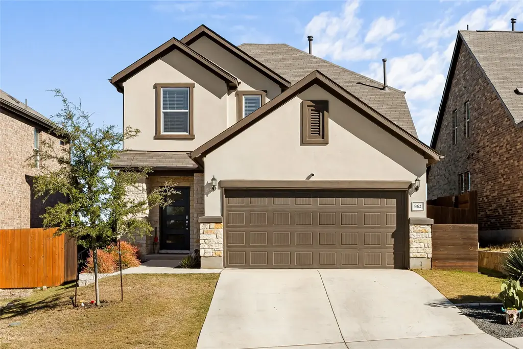 862 Pepperbark Loop, Buda