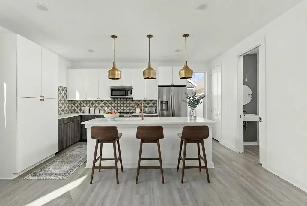 2624 Metcalfe Road 17, Austin