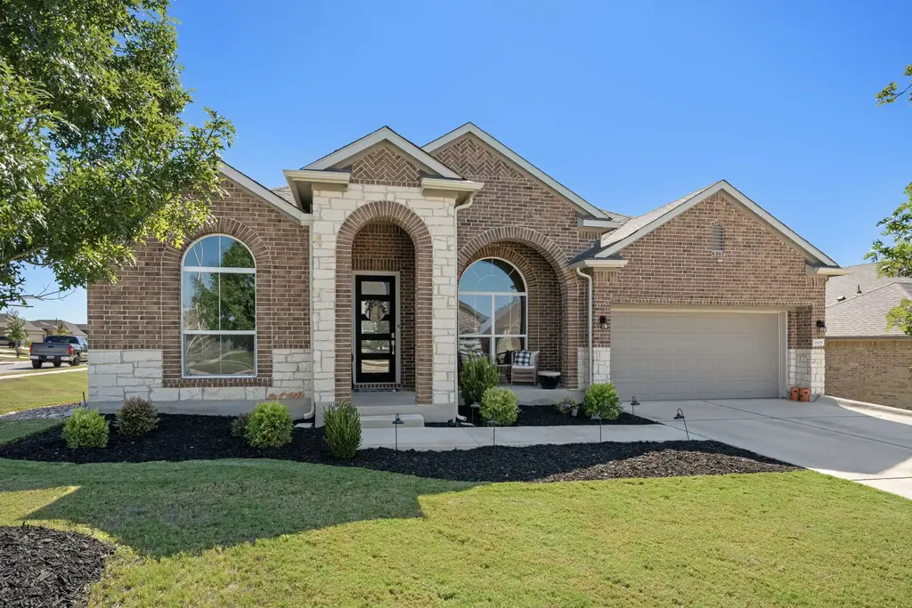 1808 Weavers Bend, Georgetown