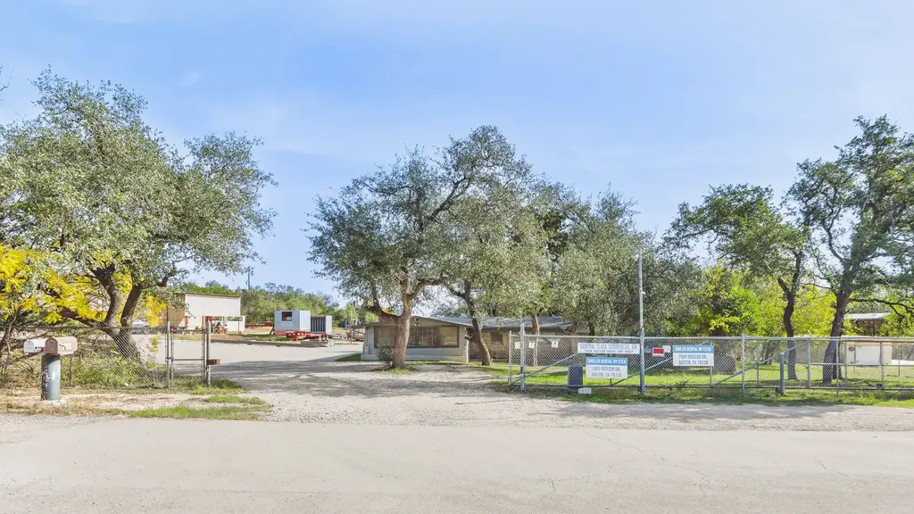 7909 Rosson Road, Austin