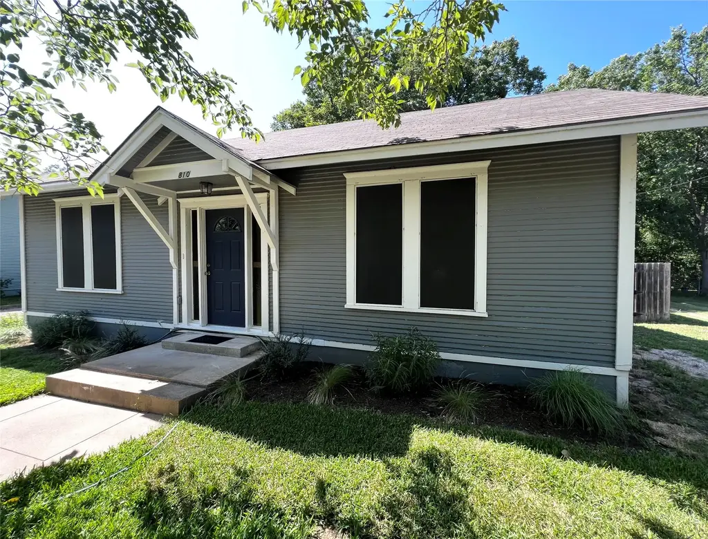 810 Cecelia Street, Taylor