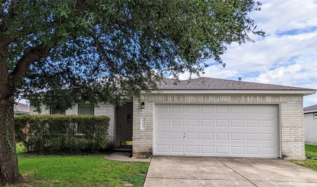 600 Mccarthur Drive, Leander