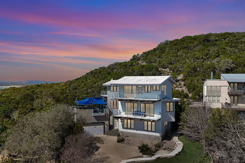 14020 Lakeview Drive, Austin