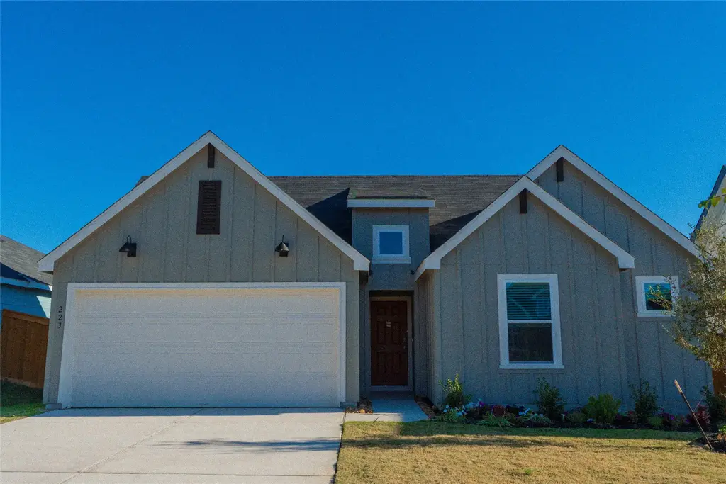 223 Las Lomas Drive, San Marcos