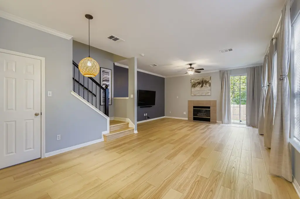 8518 Cahill Drive 20, Austin