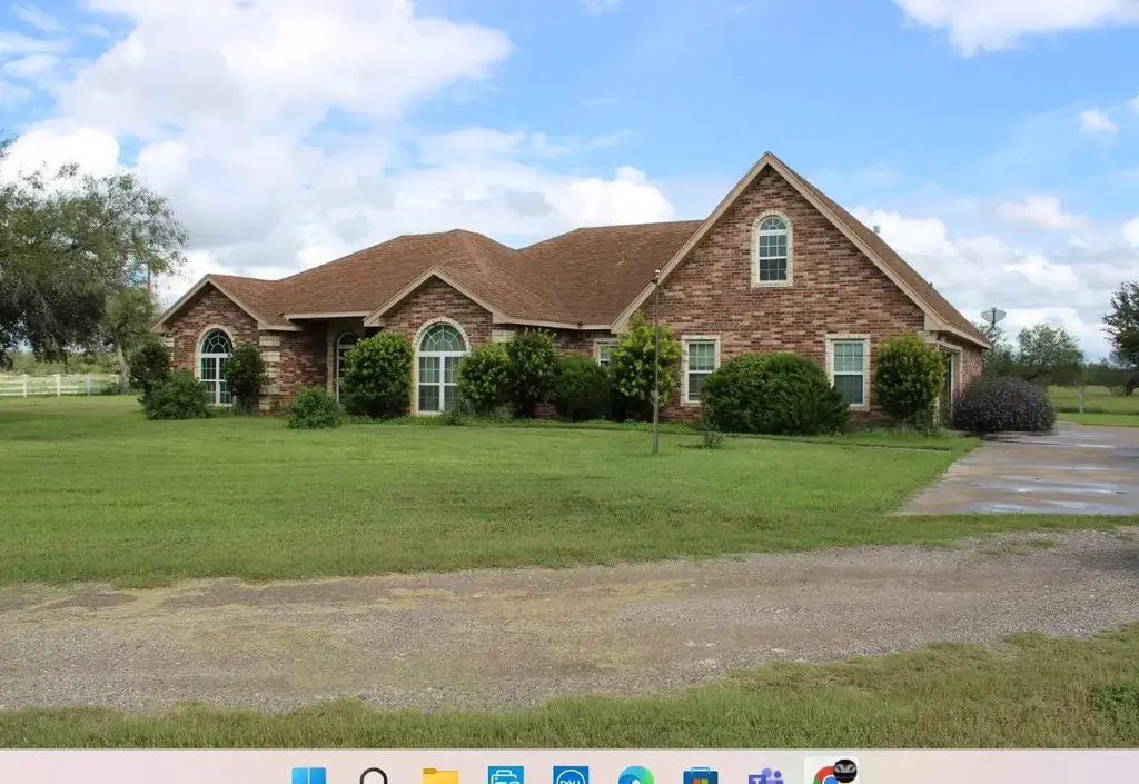 375 W County Road 401 Road, Premont