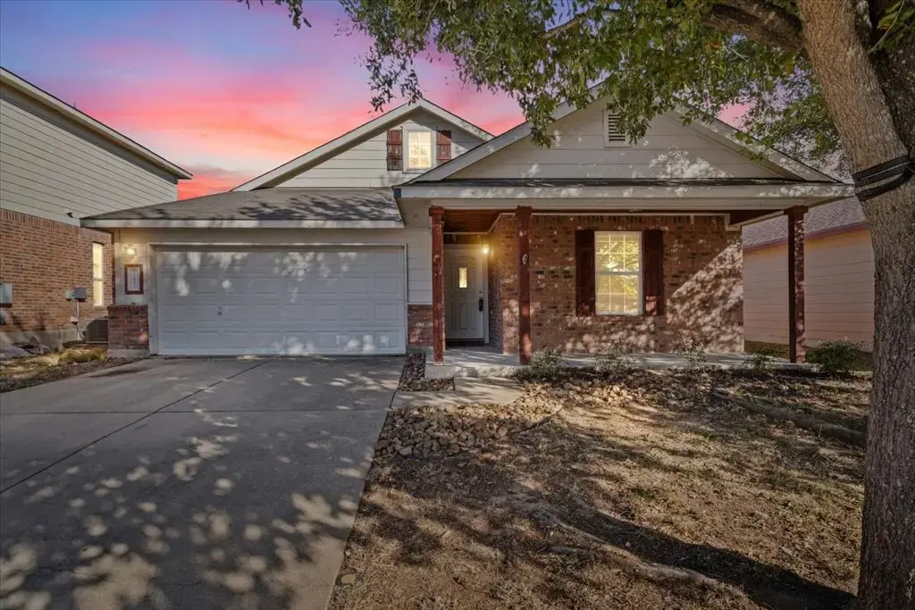 17912 Aleppo Pine Trail, Elgin