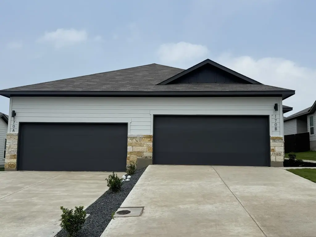 170 Schrader Drive A, Buda