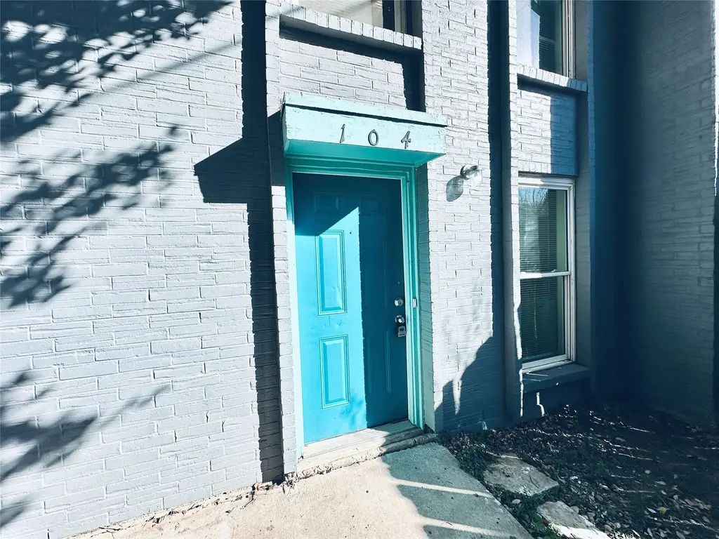 3822 Southway Drive 104, Austin