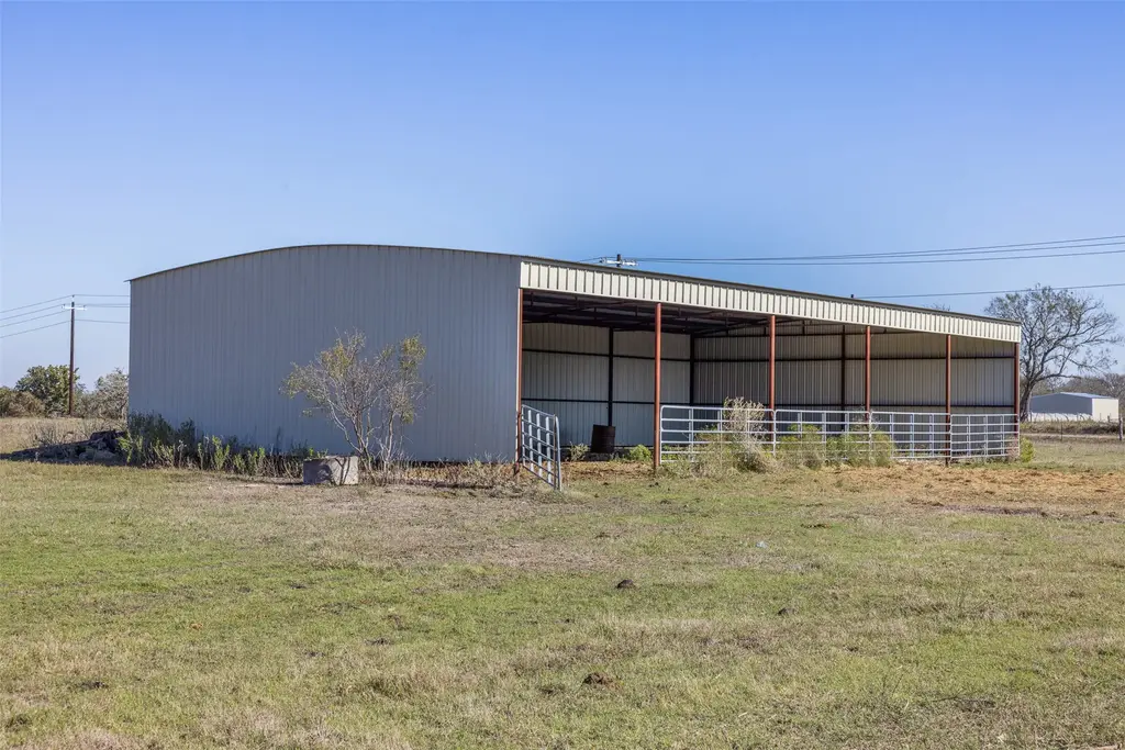 Tract D Fm 795, Gonzales