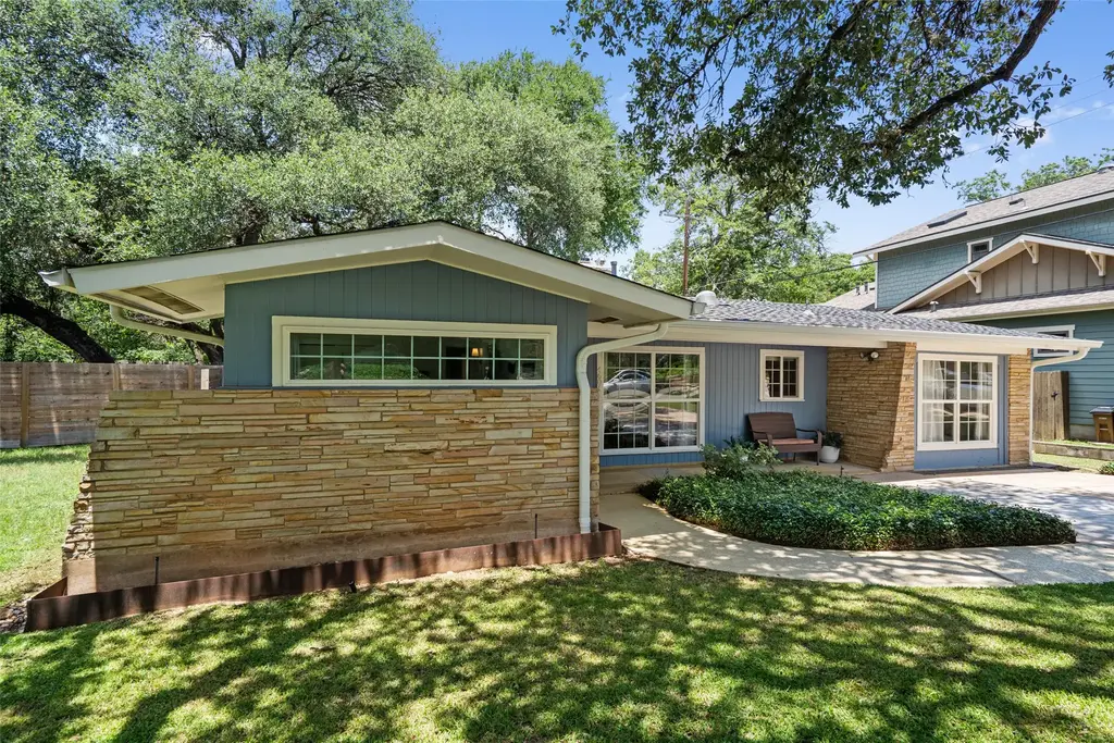 4604 Rue Street, Austin
