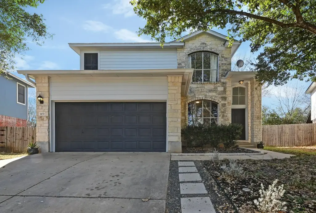 1451 Roxannes Run, Pflugerville