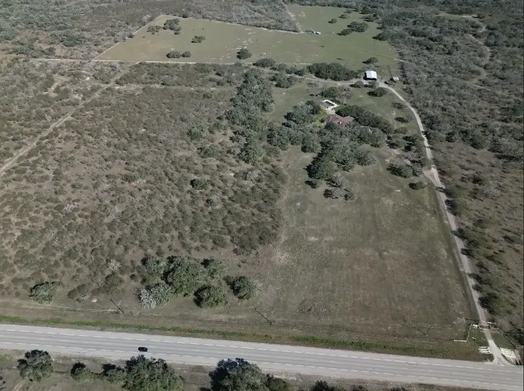 784 Highway 183 Highway, Refugio