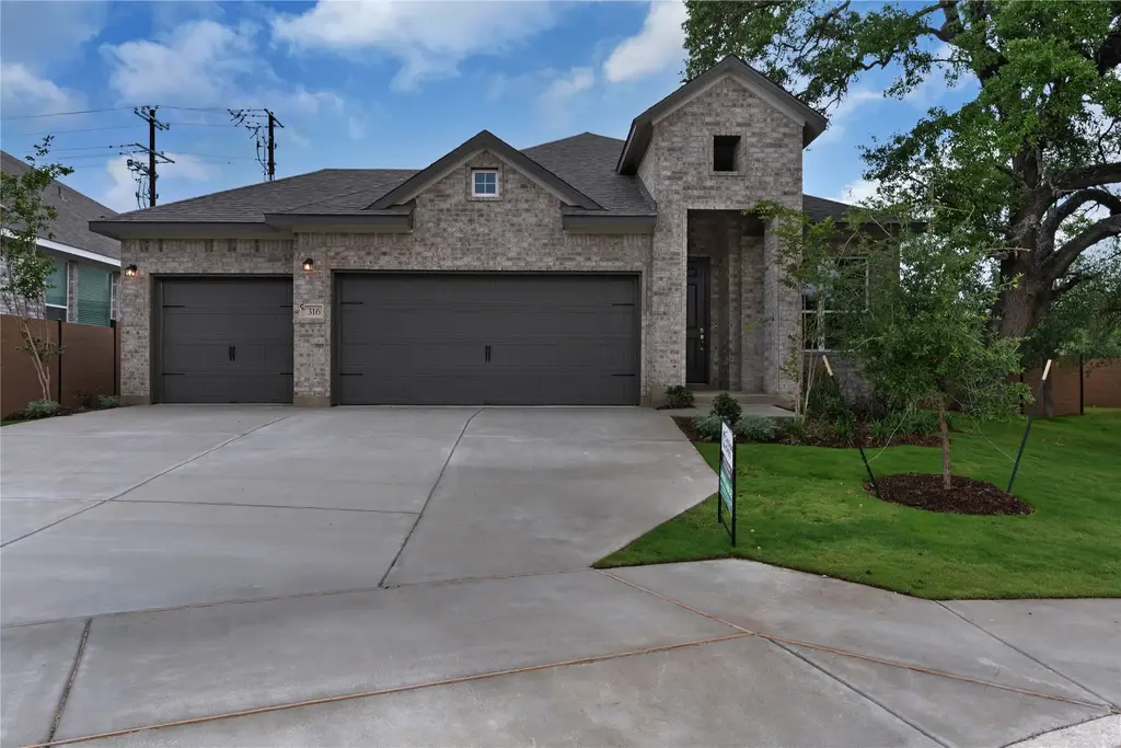 316 Ridgewell Loop, Georgetown