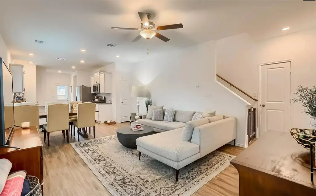 198 George Neggan Lane, Bastrop