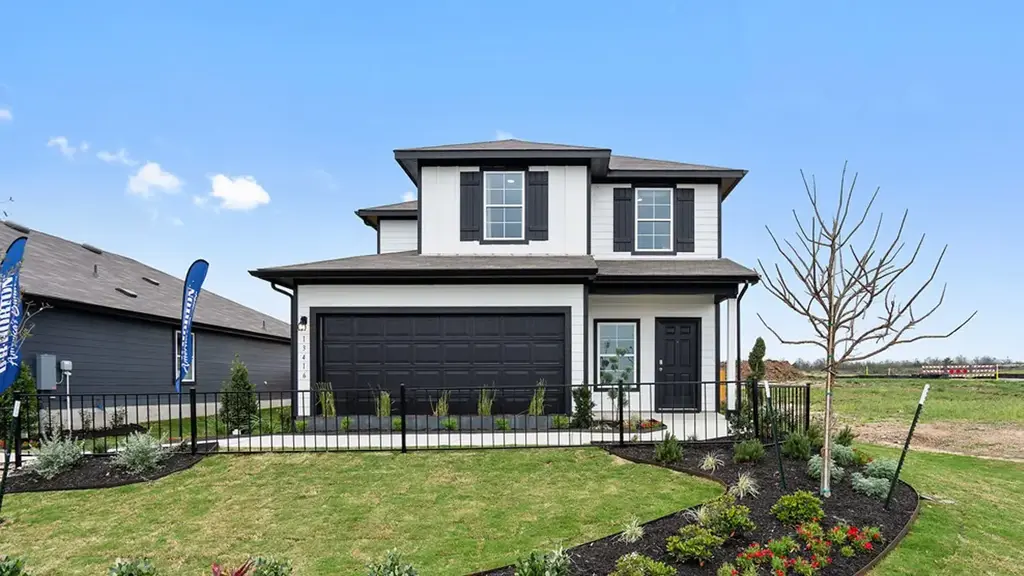12012 Pike Bend, Mustang Ridge