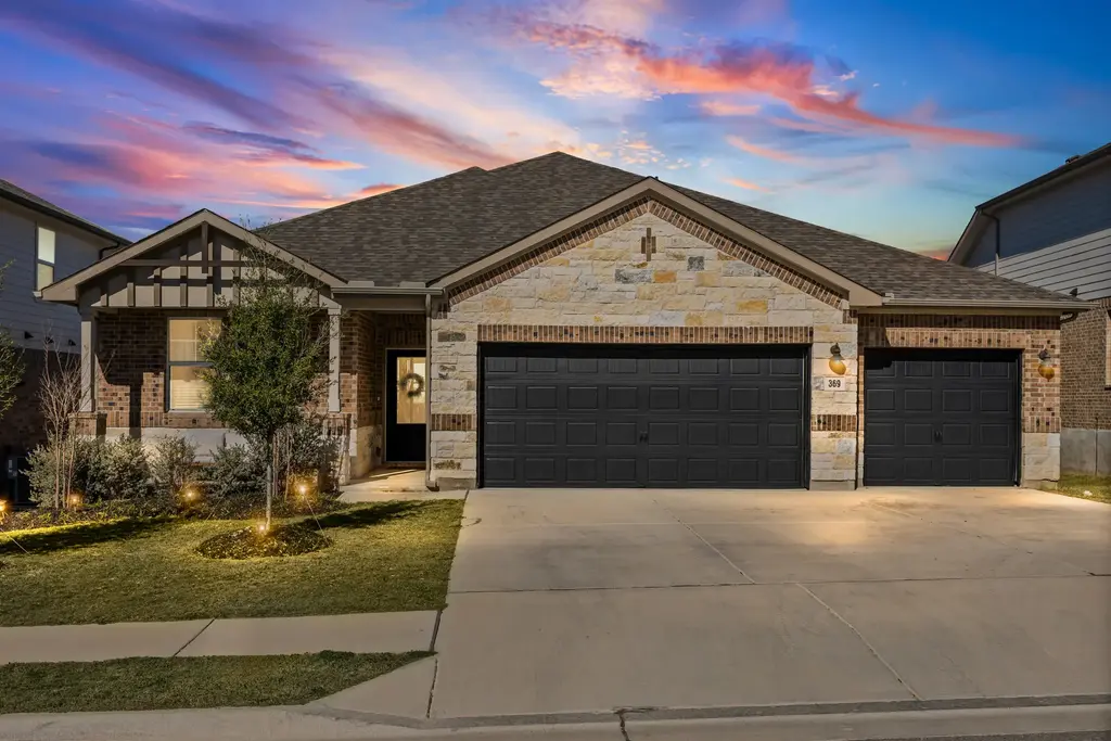 369 Sue Peaks Loop, Dripping Springs