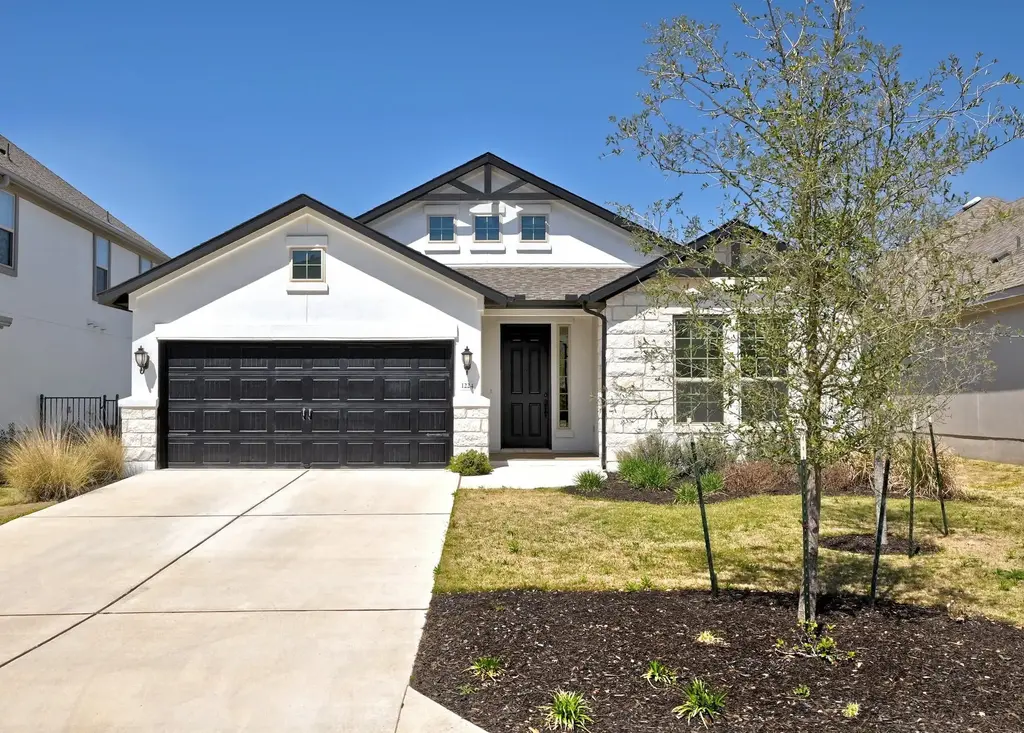 1224 Siena Sunset Road, Leander