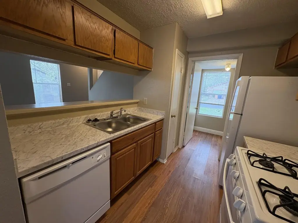 9609 Bear Paw Trail A, Del Valle