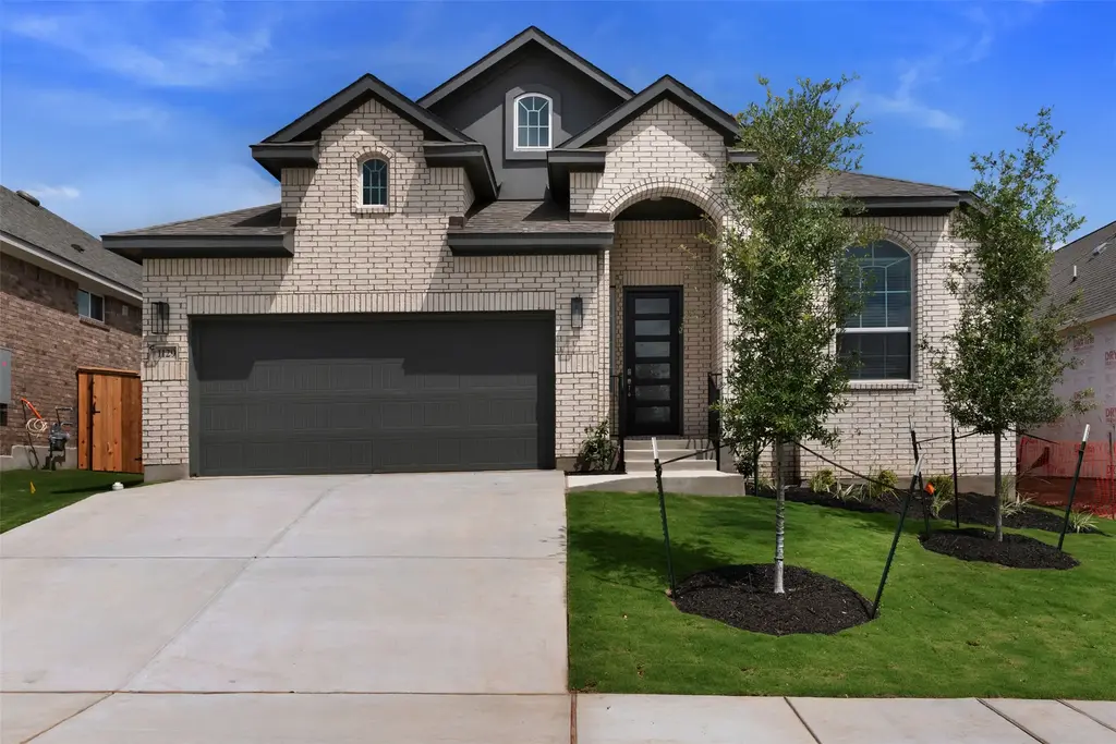 1129 Pansy Trail, Georgetown