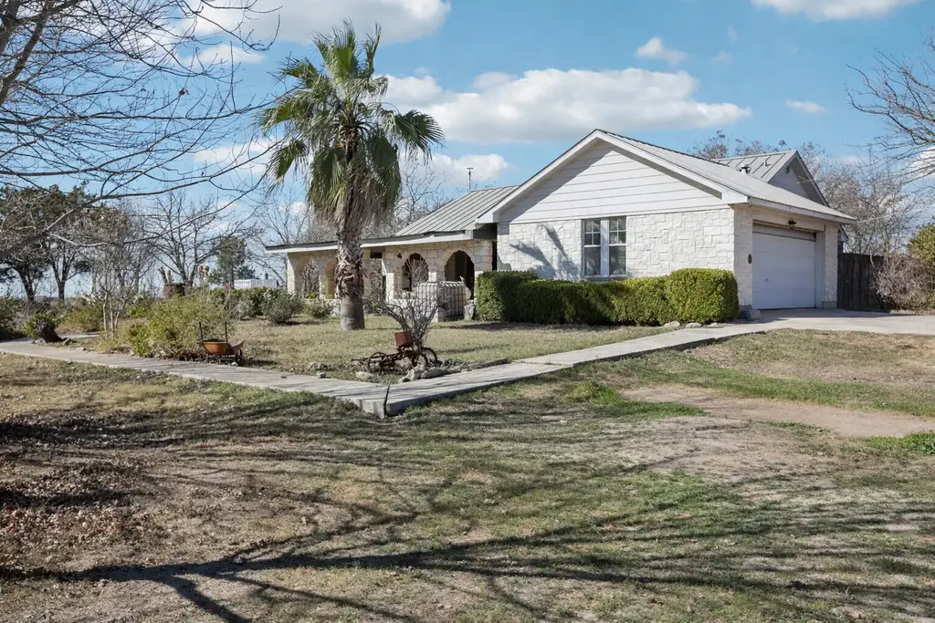 2001 Goforth Road, Kyle